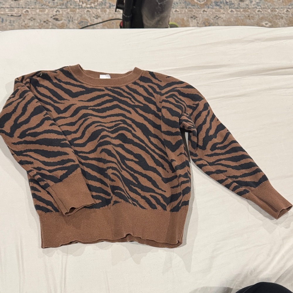 GAP Brown and Black Animal Print Sweater